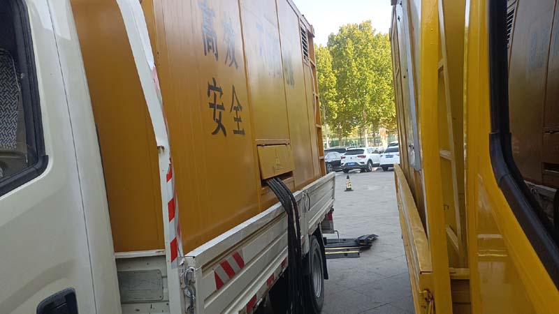 新会如何判断柴油发电机组和UPS电源的切换时间是否符合要求？